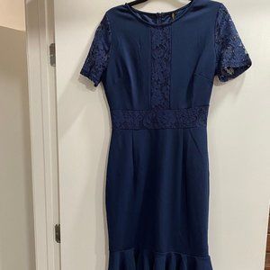 Navy lace-panel bodycon cocktail dress, Miusol, Size M, EUC